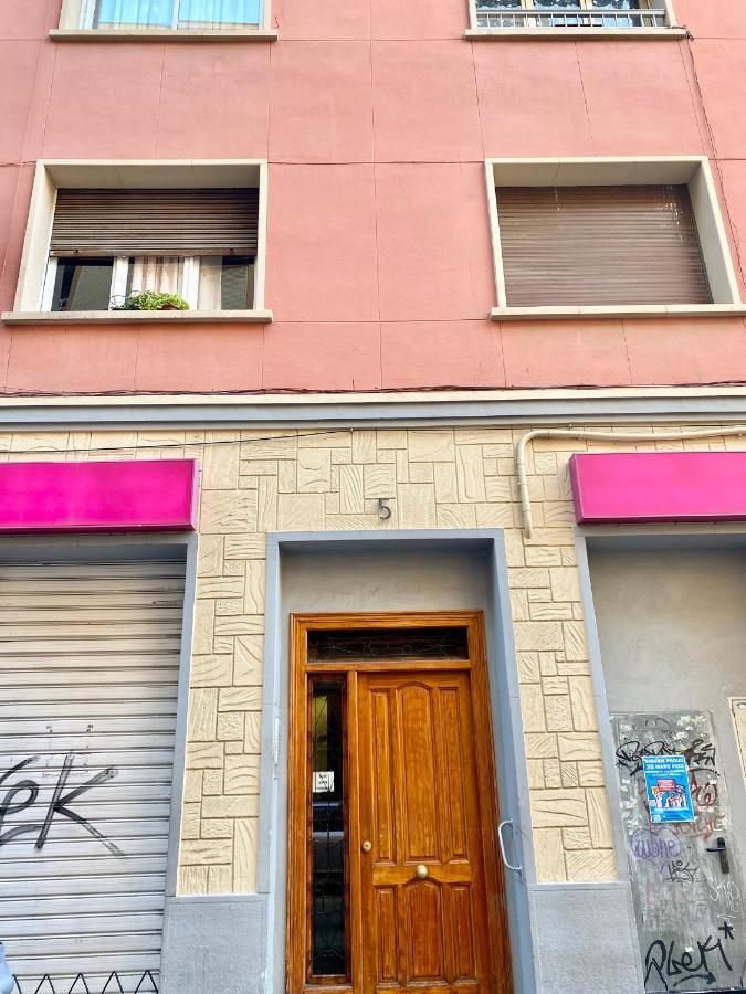 Habitacion Barato En Piso Familiar Compartido El Centro De La Ciudad Cerca De La Estacion De Autobuses Ταραγόνα Εξωτερικό φωτογραφία