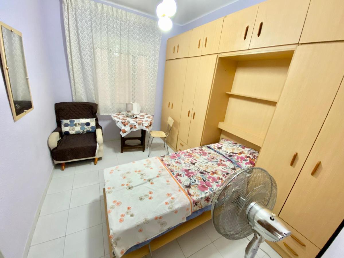 Habitacion Barato En Piso Familiar Compartido El Centro De La Ciudad Cerca De La Estacion De Autobuses Ταραγόνα Εξωτερικό φωτογραφία