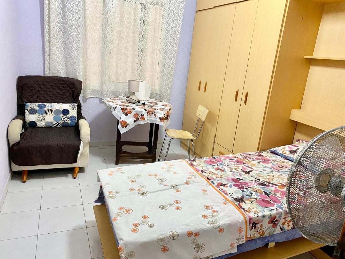 Habitacion Barato En Piso Familiar Compartido El Centro De La Ciudad Cerca De La Estacion De Autobuses Ταραγόνα Εξωτερικό φωτογραφία