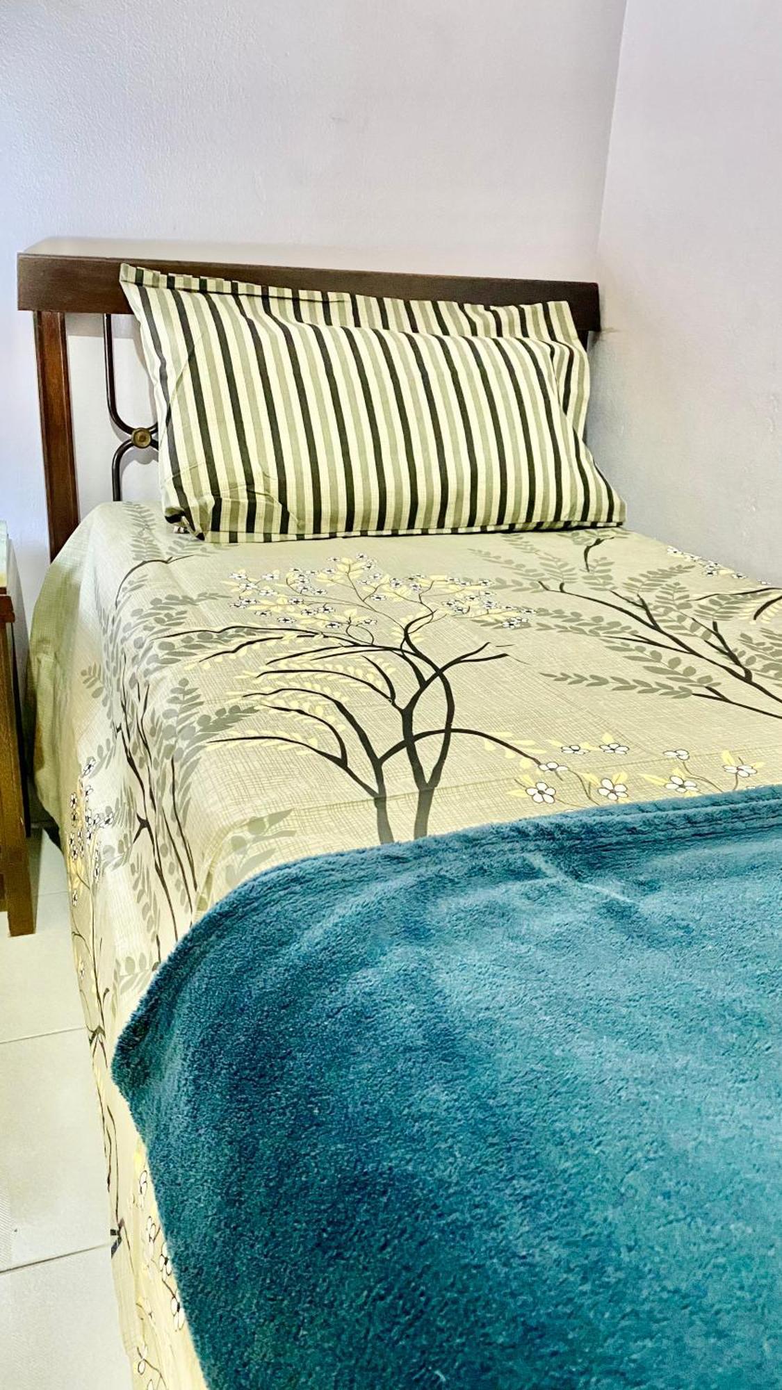 Habitacion Barato En Piso Familiar Compartido El Centro De La Ciudad Cerca De La Estacion De Autobuses Ταραγόνα Εξωτερικό φωτογραφία
